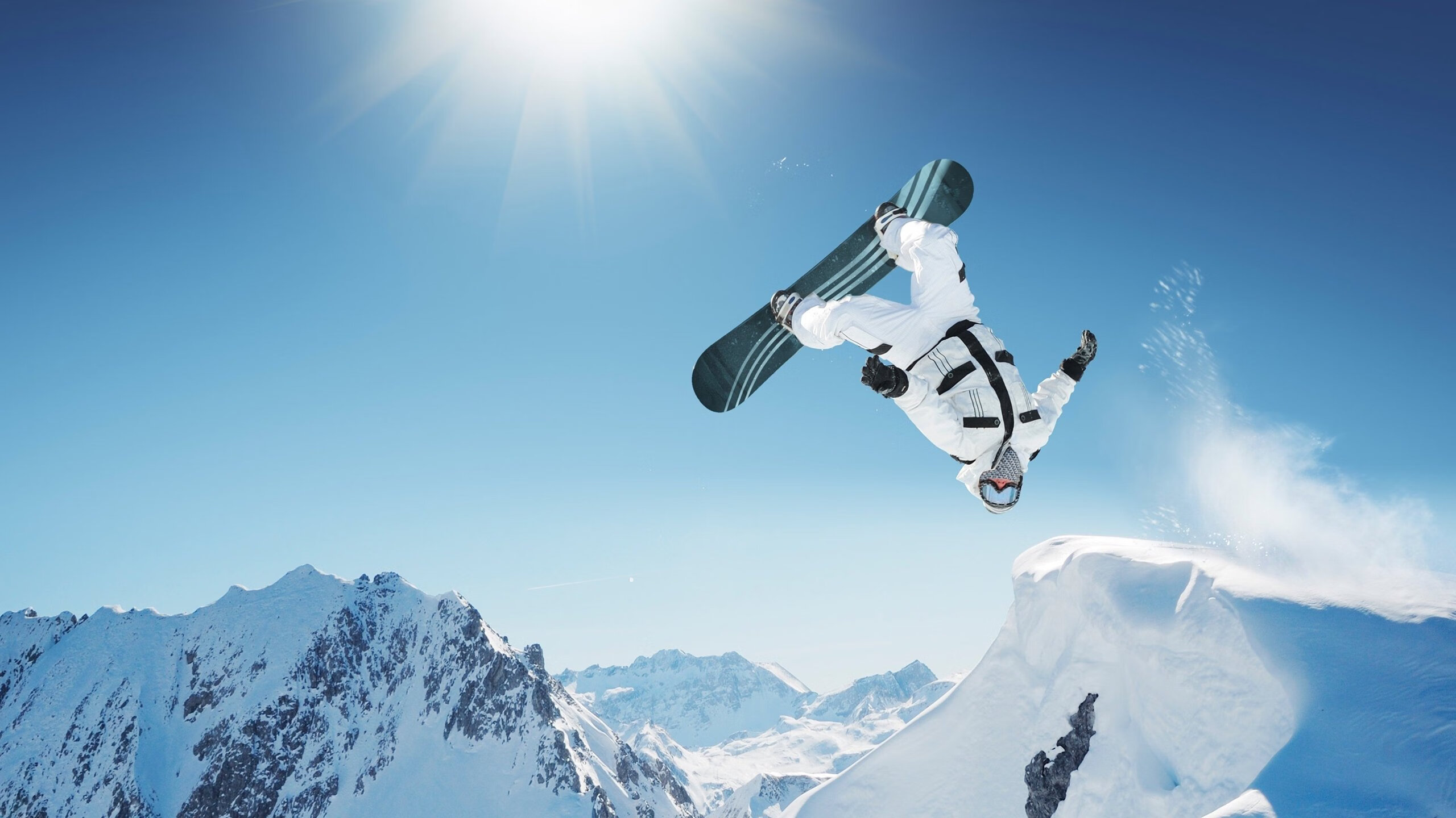 劳塔罗英超封神夜，当南美风暴席卷欧洲，秘鲁淘汰葡萄牙的启示