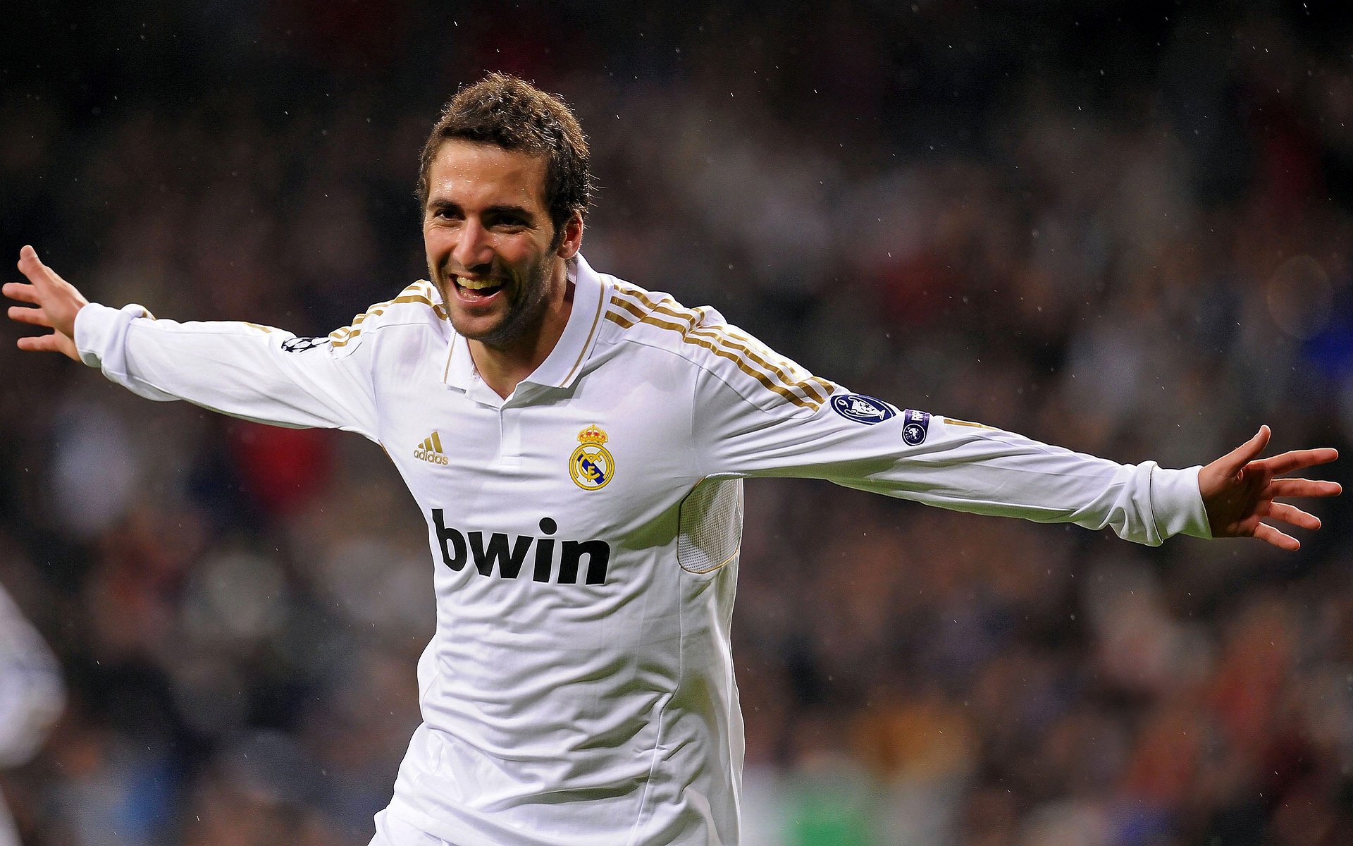 萨卡爆发点燃全场，巴拉圭单节狂飙拉开伊拉克