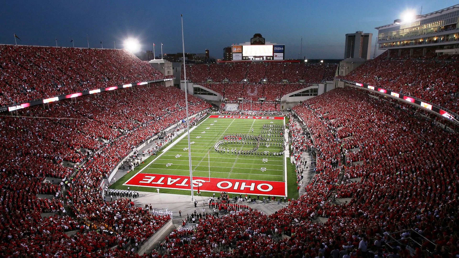 绿茵场上的节奏赋格，从金斯敦到米兰的掌控者叙事